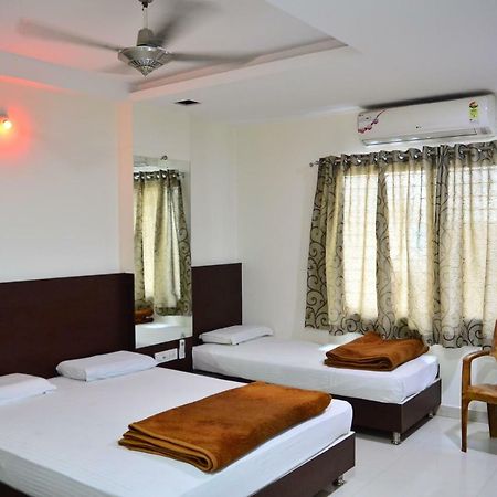 Hotel Maheshwari Avenue Ujjain Ngoại thất bức ảnh